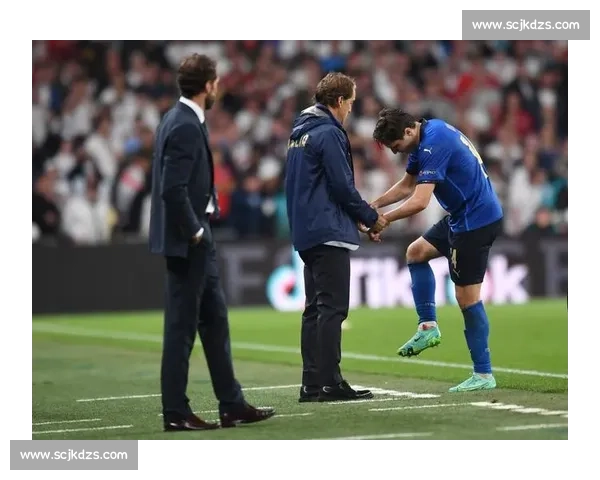 曼奇尼铁心留罗马：马特拉齐精神铸就红狼铁血图腾