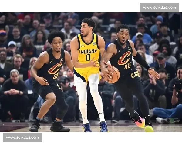 詹姆斯领衔骑士激战步行者四月初东部强强对话回顾续写常规赛精彩一战